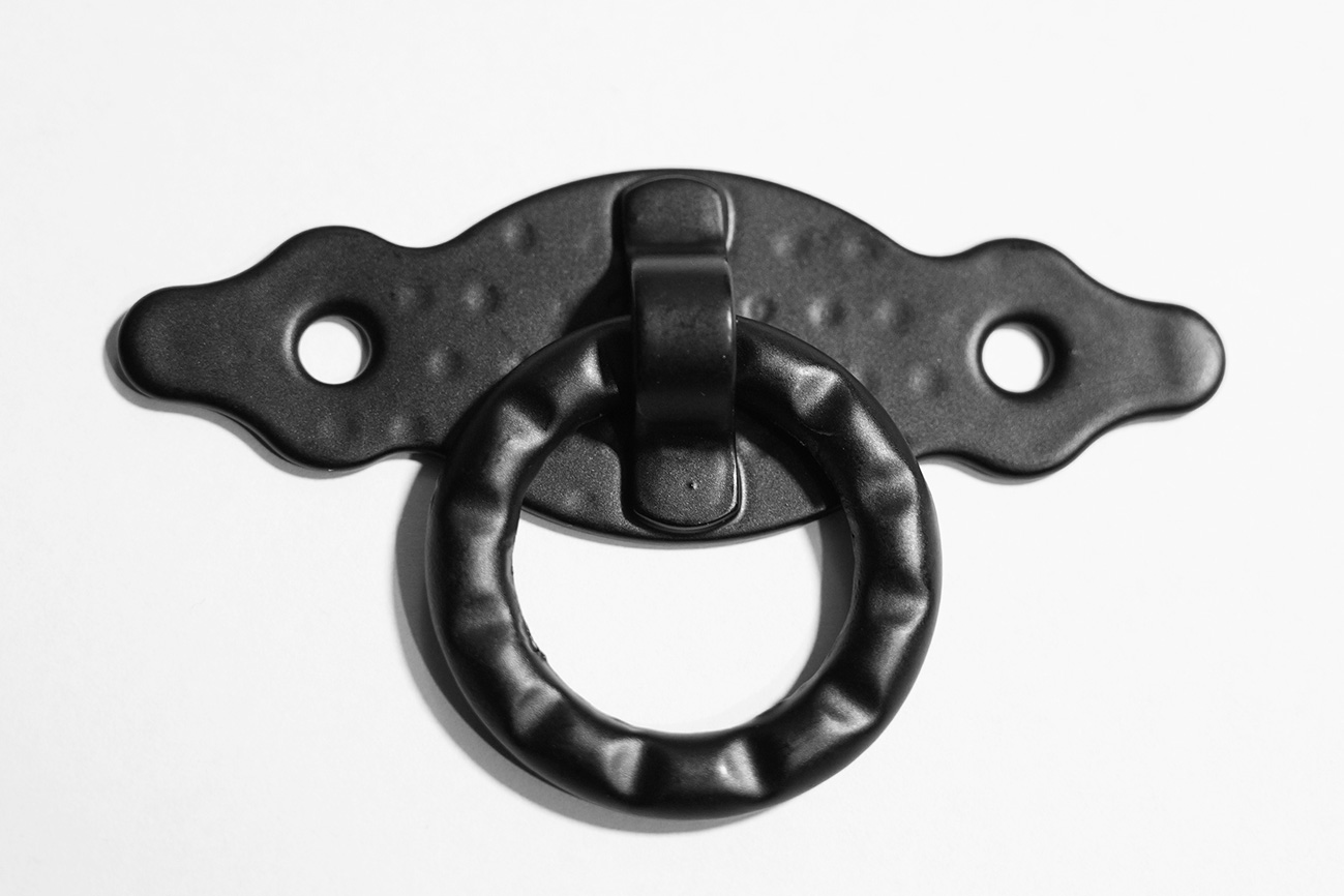 tirador 1000 acero negro